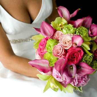 gorgeous wedding flowers